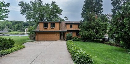 1599 Lowe Drive, Algonquin