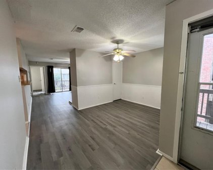 418 Garland Drive Unit 227, Lake Jackson