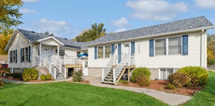 3294 - 3294 NE Aurora Avenue, Des Moines