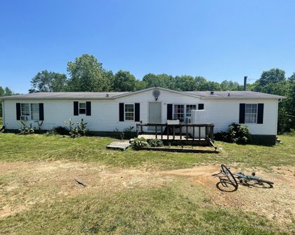 126 Yoders Ln, Summertown