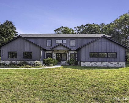 2266 7th Street NW, Grand Rapids