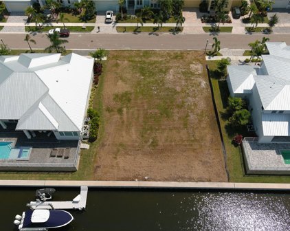 5708 Tybee Island Drive, Apollo Beach