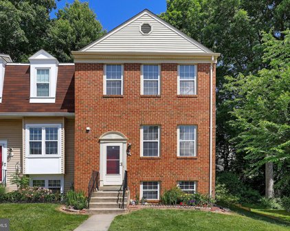 24 Grotto Ct, Germantown