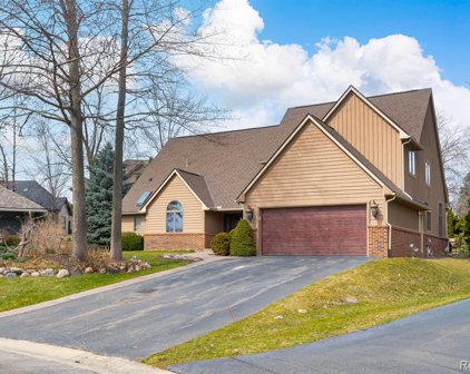 4264 FOREST VALLEY, Waterford Twp