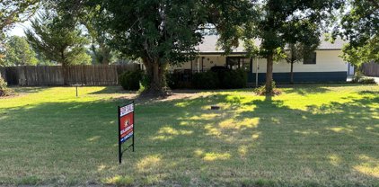 902 South Polk Street, Hugoton