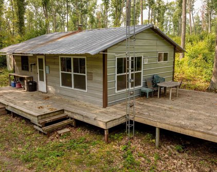 418 Morrison Lake Road NE, Emily