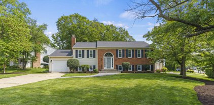 7913 Lake Pleasant Dr, Springfield