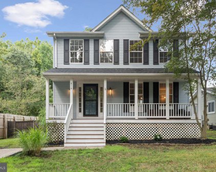816 Miner Rd, Crownsville