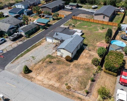 108 Butte Avenue, Pacific
