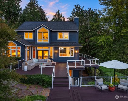 6705 NE Dapple Court, Bainbridge Island