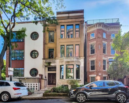 145 W Burton Place Unit #2, Chicago