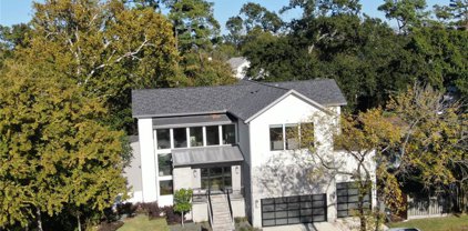 922 T C Jester Boulevard, Houston