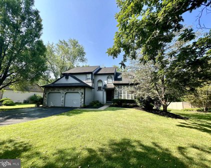48 Andrew Ln, Lansdale