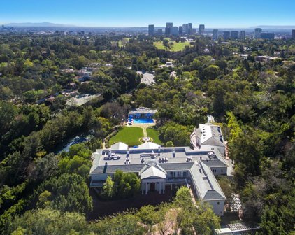10250 W Sunset Blvd, Los Angeles