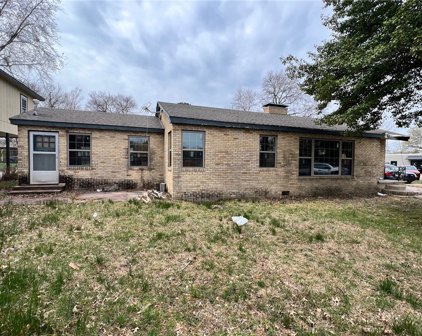 824 S Mt Olive  Street, Siloam Springs