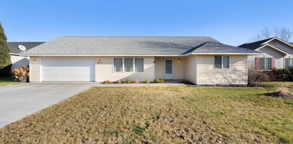 2004 Scottland Ct, West Richland