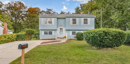 606 University Dr, Waldorf