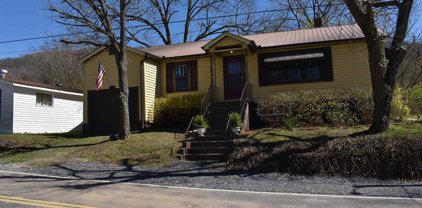 705 Clark Avenue Ne, Fort Payne
