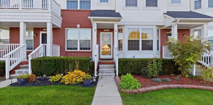 53758 Traditional Unit 65, Chesterfield Twp
