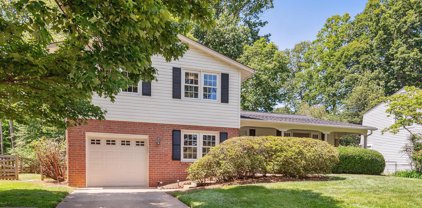 5210 Mornington Ct, Fairfax