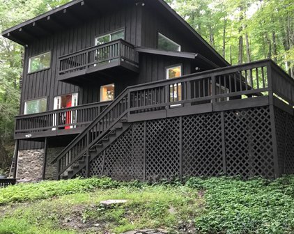 273 Grogkill Road, Woodstock