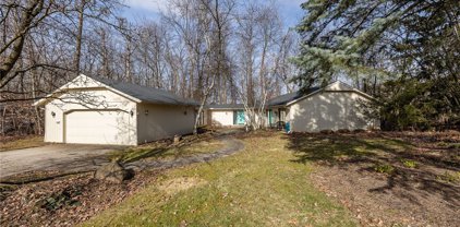 11531 Pine Tree Place, Strongsville