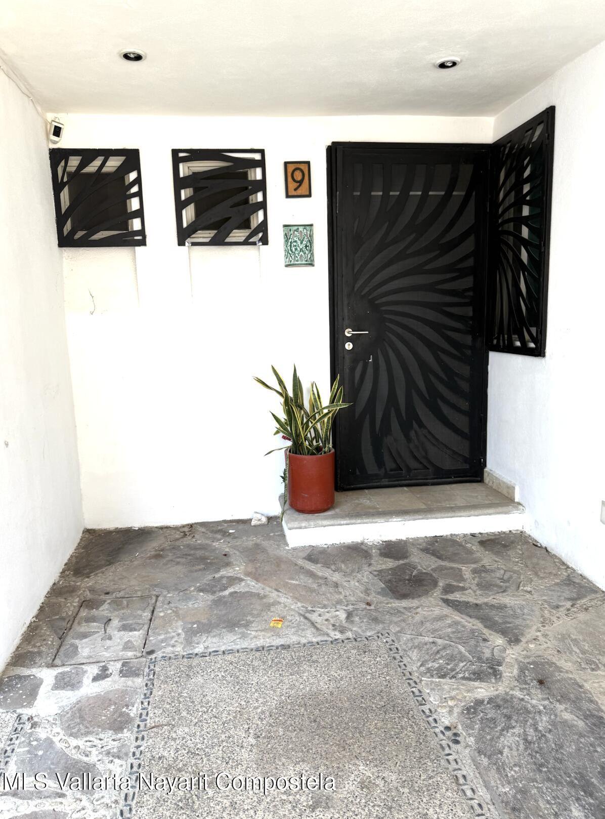 102 Calle Havre, Puerto Vallarta, JALISCO N/A — Versalles