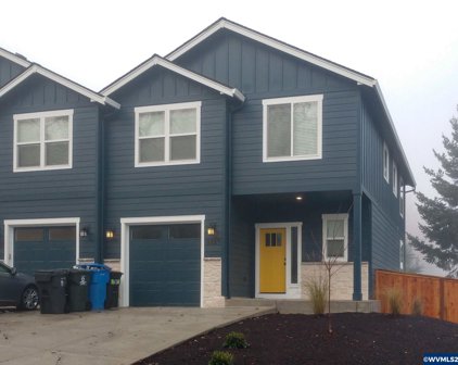3221 Pheasant (-3223) Av, Salem