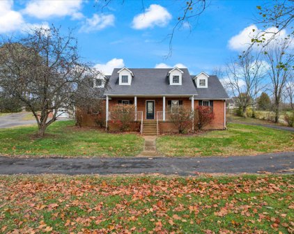 1775 Nelson Rd, Greenbrier