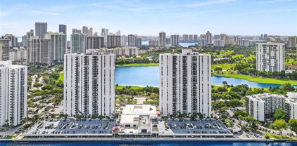 3675 N Country Club Dr Unit #1608, Aventura