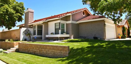 2903 Fairfield Avenue, Palmdale