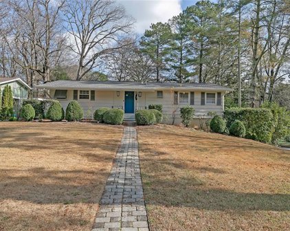 2155 Fairway Ne Circle, Brookhaven