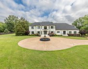 9376 Forest Wind Cv, Collierville image