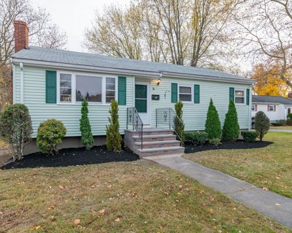 16 Brewster Road, Randolph
