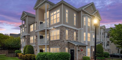 504 Sunset View Ter Se Unit #304, Leesburg