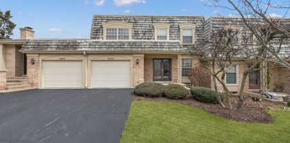 19W038 Avenue Normandy E, Oak Brook