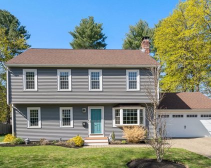 5 Carlisle Ter, Natick