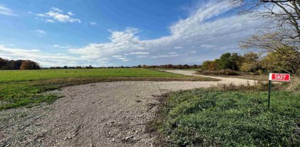 5827 North Consolidated School Road, Janesville