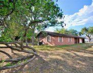 201 N Arnim, Moulton image