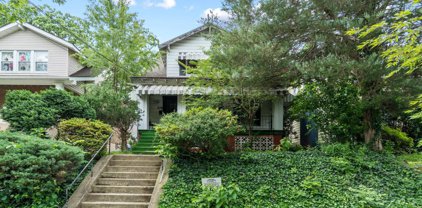 622 Allison St Nw, Washington