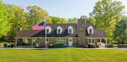 379 Winesap Road, Madison Heights