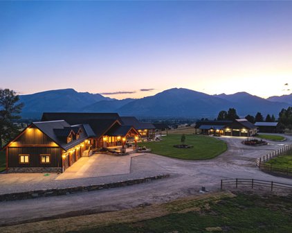 391 Skyline Drive, Hamilton