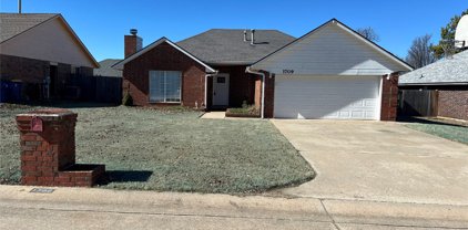 1709 Butterfield Trail, Choctaw