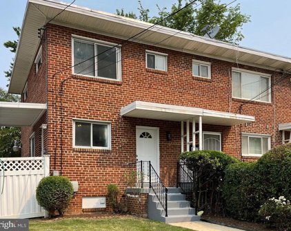 4939 Winthrop St, Oxon Hill
