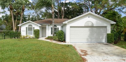 941 Sw Cairo Ave, Port St. Lucie