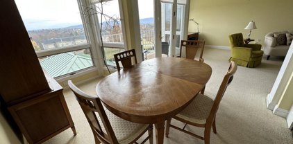 500 Crestwood Dr Unit 1306, Charlottesville