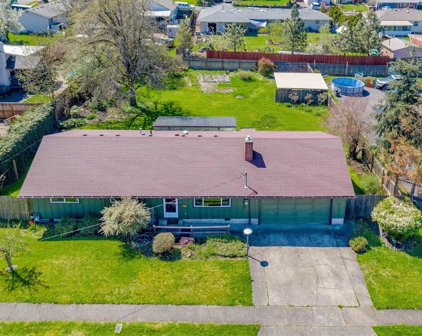 610 5th Av