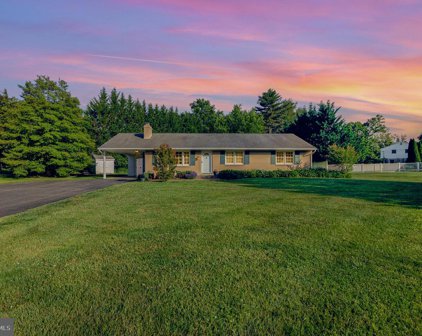 506 Summit Dr, Fallston