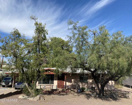 2707 S Enchanted Hills, Tucson