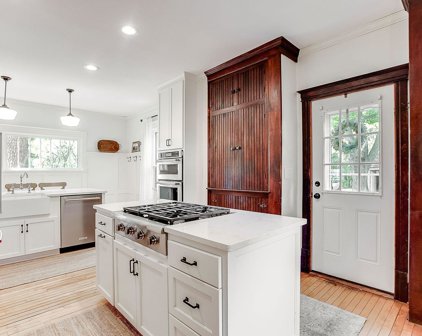 5434 Williston Road, Minnetonka